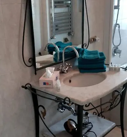 Meraviglioso Super Attico Con Terrazza *