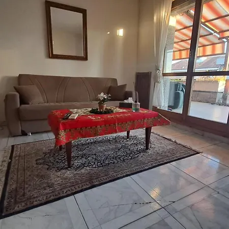 Meraviglioso Super Attico Con Terrazza Apartment